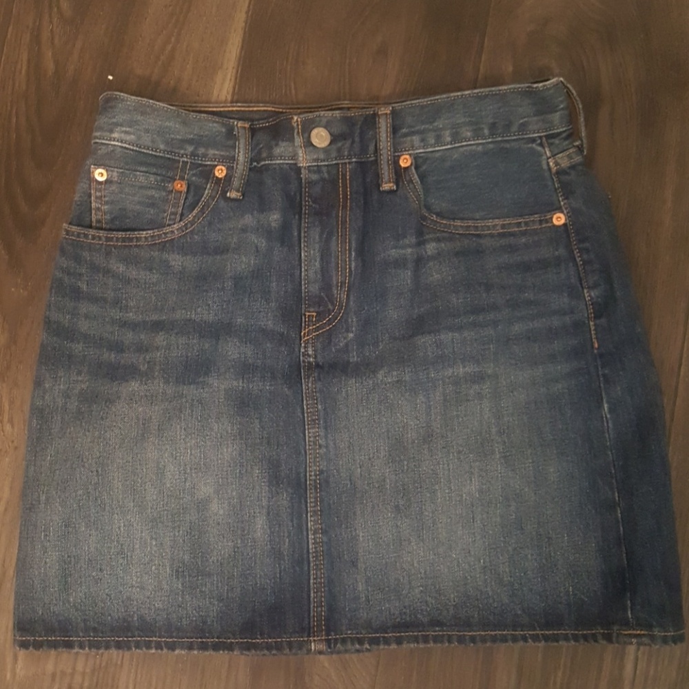Levi's The Every Day Denim Skirt